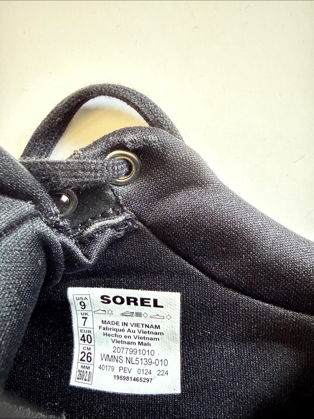 SOREL WOMEN ‘S ONA AVE LOW PLATFORM SNEAKER SIZE 9 - Picture 10 of 12